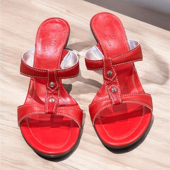 Cole Haan Red Leather Double T Strap Open Toe Kitten Heels Size 11. NWOT - Picture 2 of 5